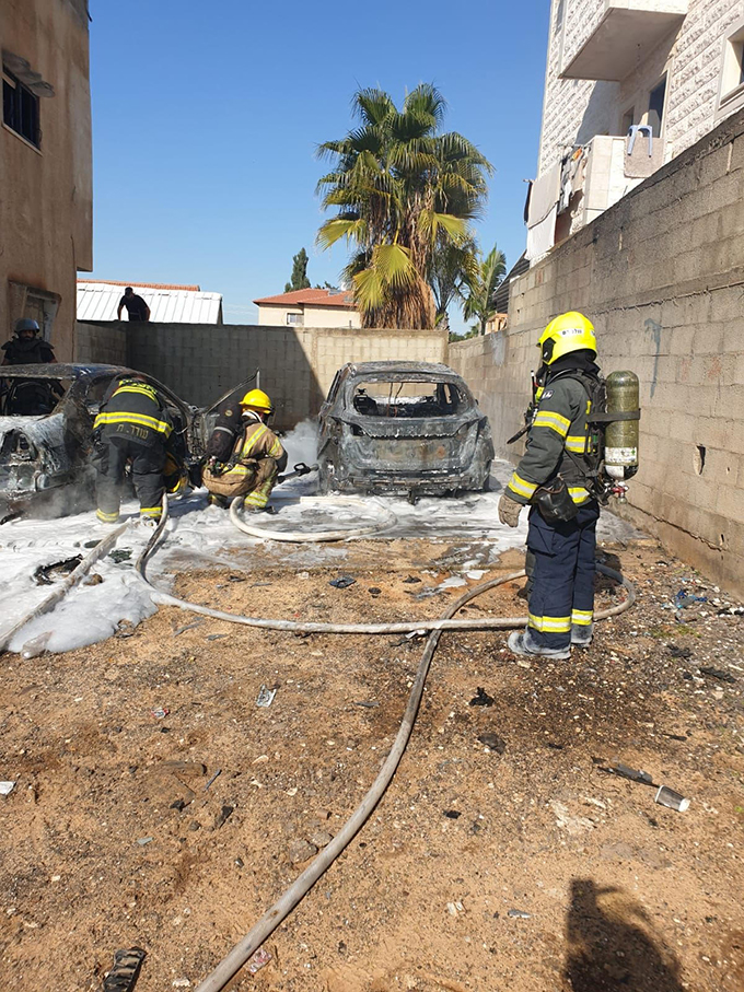 انفجار بسيارة في حي الجواريش في مدينة الرملة والعثور على جثة إمرأة داخلها 